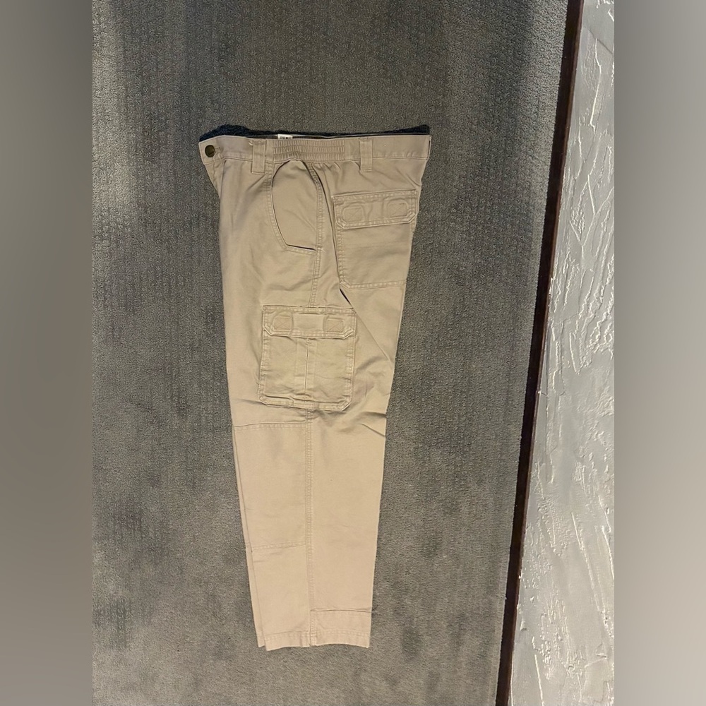 Men's Tan Cargo Pants 32”x30”